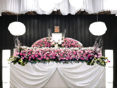 家族葬の祭壇例。ソエルテ会館。小倉門司会場